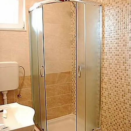 Semesterbostad House Zdenka *