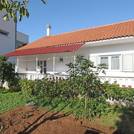 Semesterbostad House Zdenka *