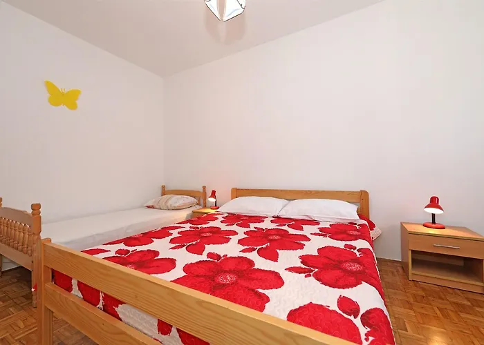 Holiday home House Zdenka Tribunj (Sibenik-Knin)